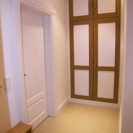 Viktoria 아파트 *