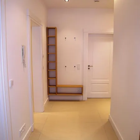 Viktoria Apartment *